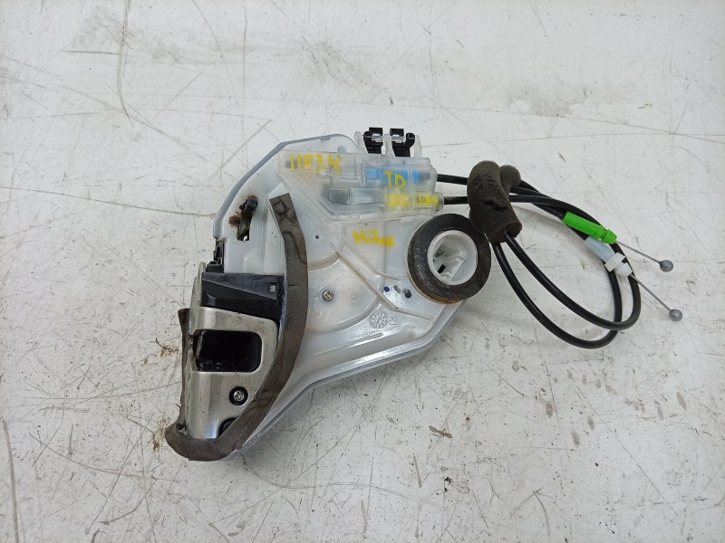 Recambio de cerradura puerta trasera derecha para toyota hilux (gun1) doble cabina dlx 4x4 referencia OEM IAM  690500K040 