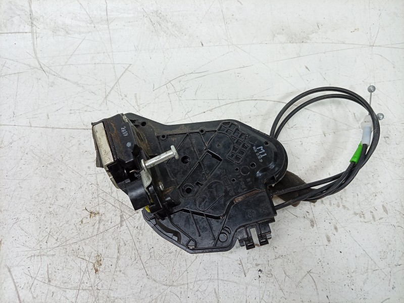 Recambio de cerradura puerta trasera derecha para toyota hilux (gun1) doble cabina dlx 4x4 referencia OEM IAM  690500K040 