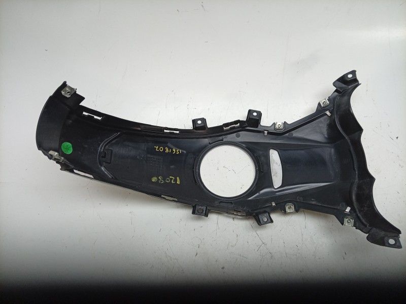 Recambio de moldura para bmw r 1250 r 1250 r (1r13) referencia OEM IAM  46638544349 