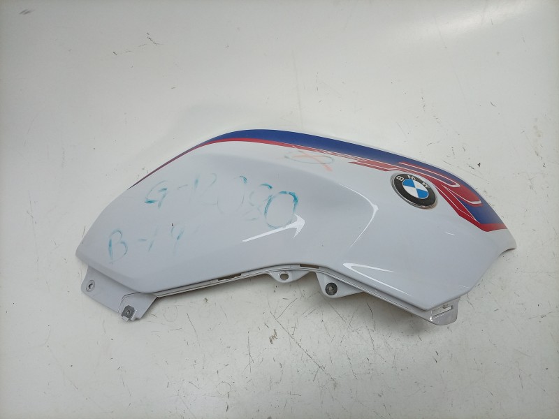 Recambio de moldura para bmw r 1250 r 1250 r (1r13) referencia OEM IAM  46638534308 