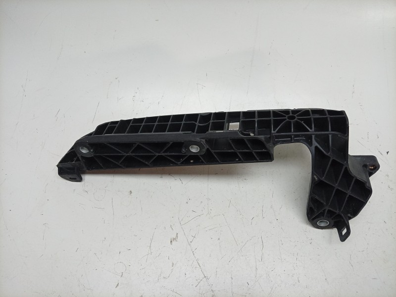 Recambio de estribera derecha para bmw c c 400 x referencia OEM IAM  46638566930 