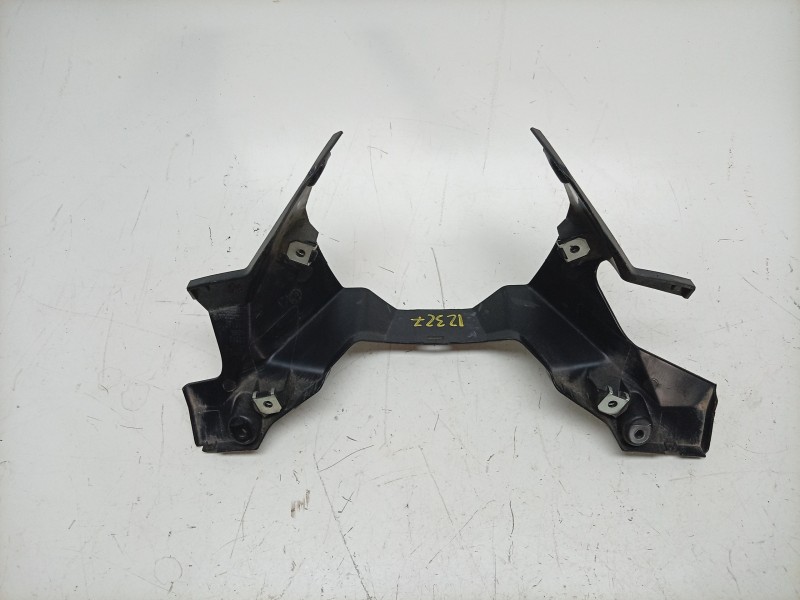 Recambio de moldura para bmw c c 400 x referencia OEM IAM  46638558242 