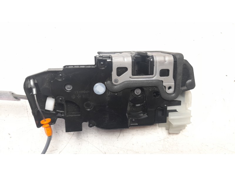 Recambio de cerradura puerta delantera izquierda para mercedes-benz b-klasse (bm 247) b 200 d referencia OEM IAM  0997203702 