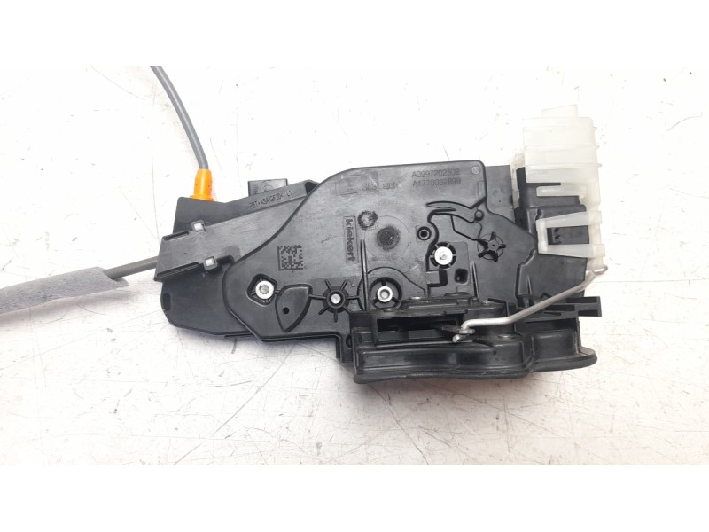 Recambio de cerradura puerta delantera izquierda para mercedes-benz b-klasse (bm 247) b 200 d referencia OEM IAM  0997203702 