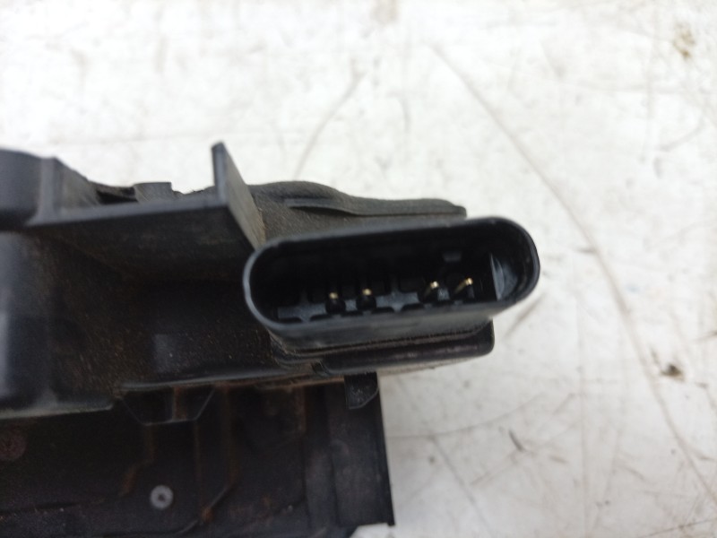 Recambio de cerradura puerta delantera izquierda para mercedes-benz cla-klasse (bm 118) cla 180 (118.384) referencia OEM IAM  09