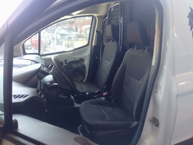 ford transit courier b460 furgoneta/monovolumen del año 2018