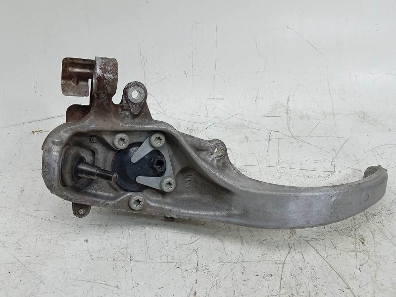 Recambio de mangueta delantera izquierda para jaguar xj (x351) 3.0 sdv6 referencia OEM IAM  C2D33599 