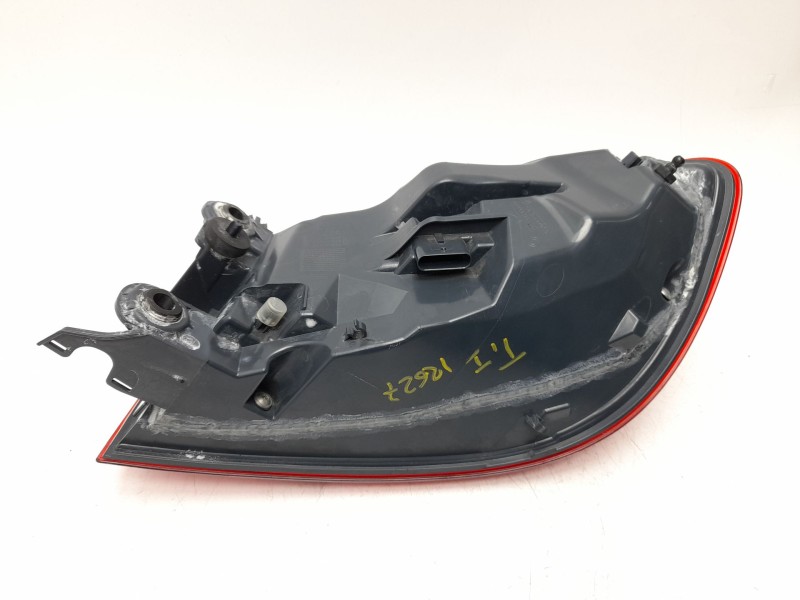 Recambio de piloto trasero izquierdo para bmw 4 gran coupe (f36) 430 i xdrive referencia OEM IAM  63218496525 