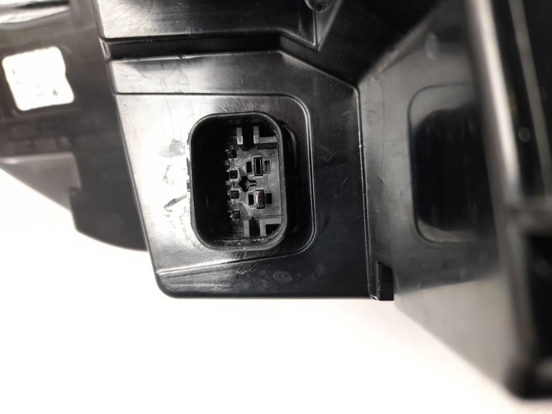 Recambio de piloto trasero derecho para bmw 3 (g20, g80, g28) 318 d mild-hybrid referencia OEM IAM  63215A3BC66 103F06401774