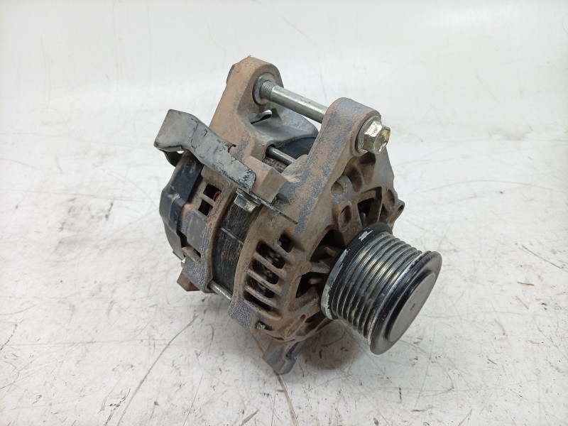 Recambio de alternador para toyota hilux (gun1) doble cabina dlx 4x4 referencia OEM IAM  270600L110 