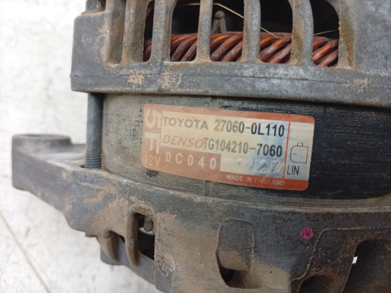 Recambio de alternador para toyota hilux (gun1) doble cabina dlx 4x4 referencia OEM IAM  270600L110 
