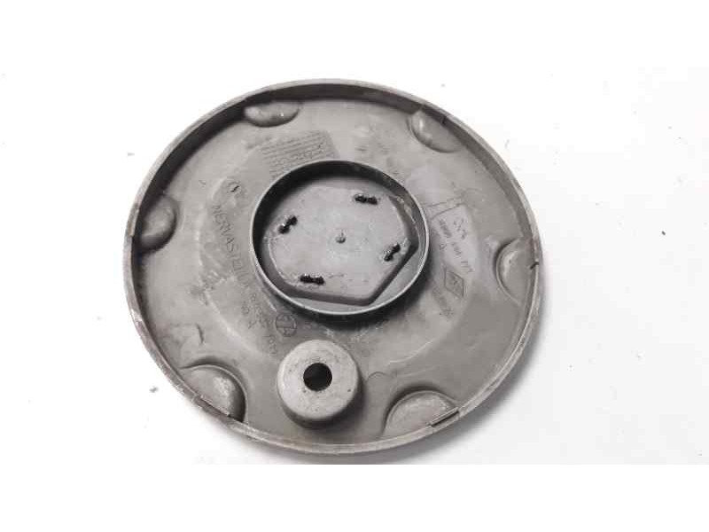 Recambio de tapacubos para renault megane ii berlina 3p referencia OEM IAM 8200134772  
