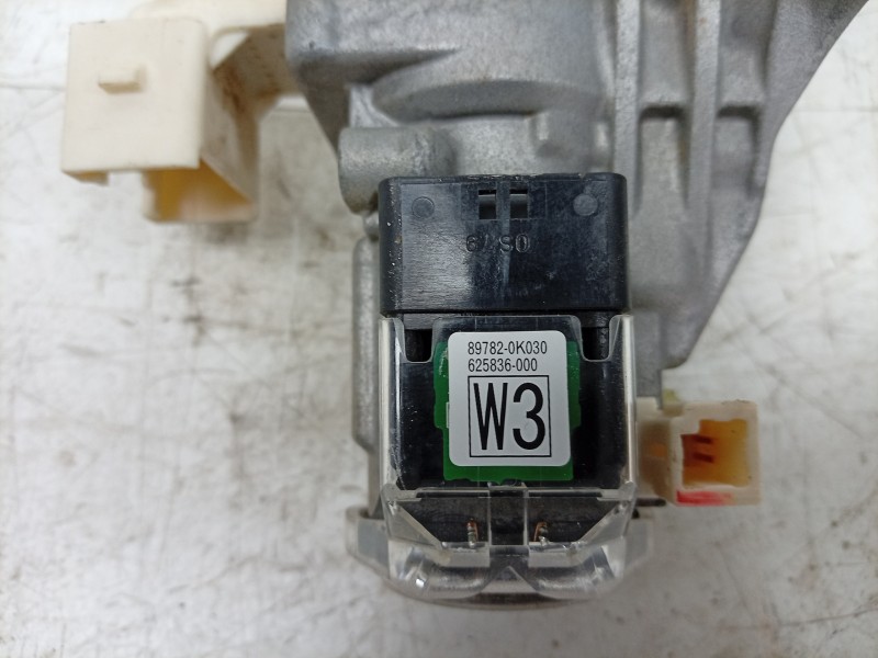 Recambio de conmutador de arranque para toyota hilux (gun1) doble cabina dlx 4x4 referencia OEM IAM  896110K011 