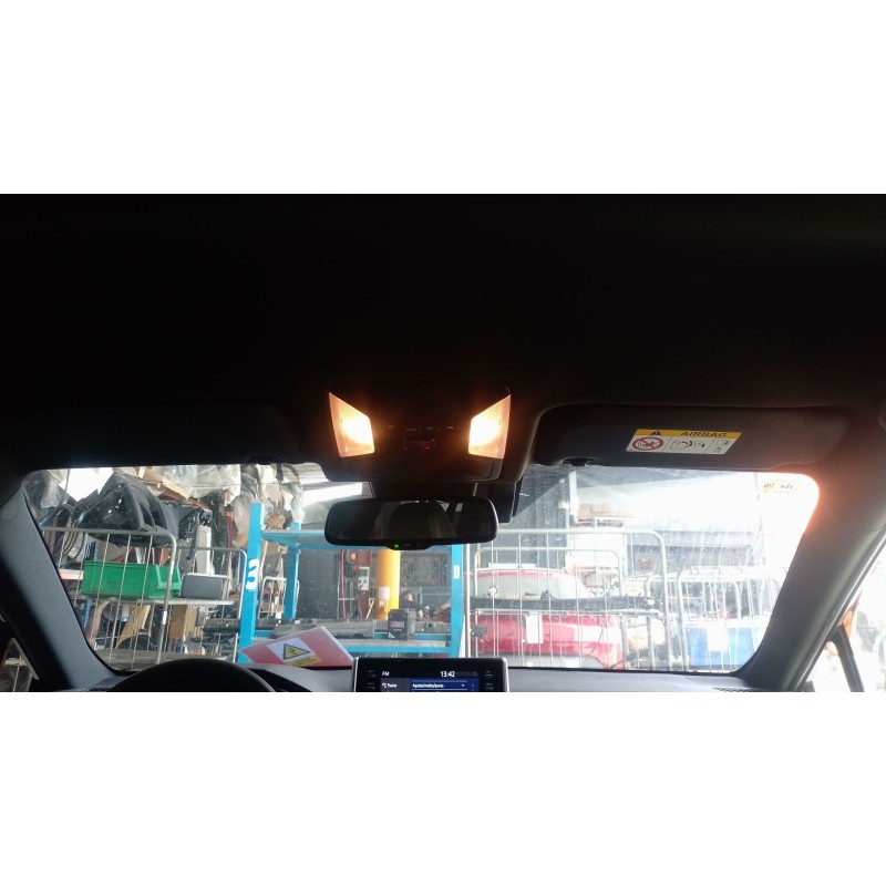 Recambio de luz interior para toyota rav 4 v (_a5_, _h5_) 2.5 hybrid awd (axah54) referencia OEM IAM   