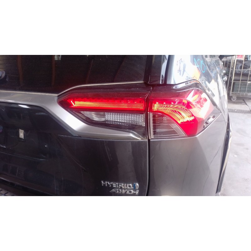 Recambio de piloto trasero derecho interior para toyota rav 4 v (_a5_, _h5_) 2.5 hybrid awd (axah54) referencia OEM IAM   