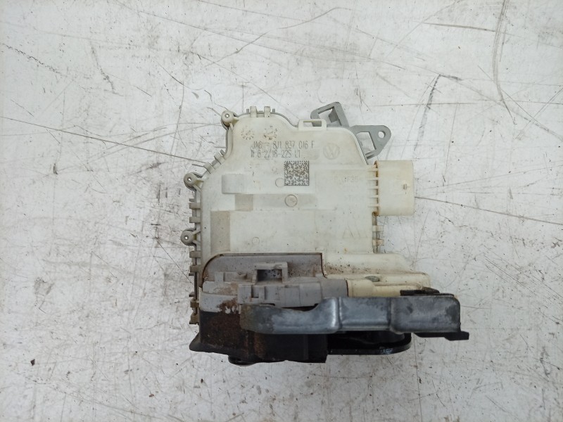 Recambio de cerradura puerta delantera derecha para audi q3 (8ub, 8ug) 1.4 tsi referencia OEM IAM  8J1837016F EZCAU120/2036612/2