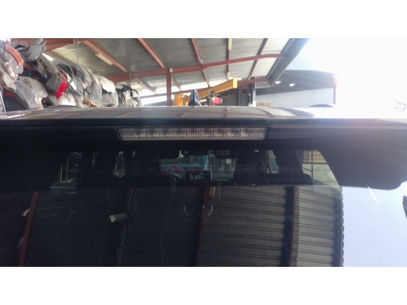 Recambio de luz central de freno para toyota rav 4 v (_a5_, _h5_) 2.5 hybrid awd (axah54) referencia OEM IAM   