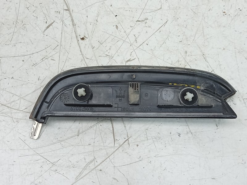 Recambio de moldura para maserati ghibli iii (m157) 3.0 referencia OEM IAM  670025616 