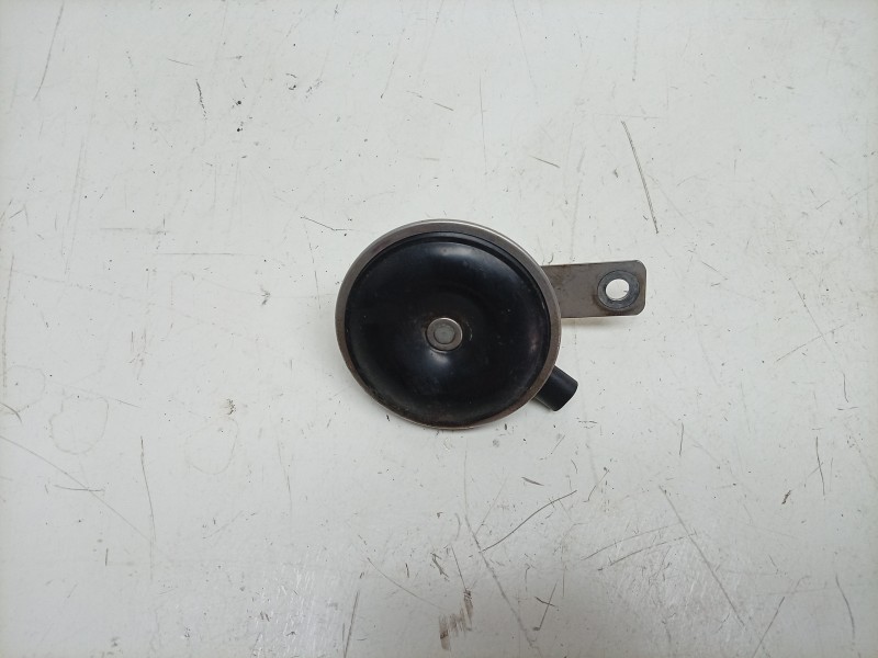 Recambio de claxon para bmw c c 400 x referencia OEM IAM  61338558676 