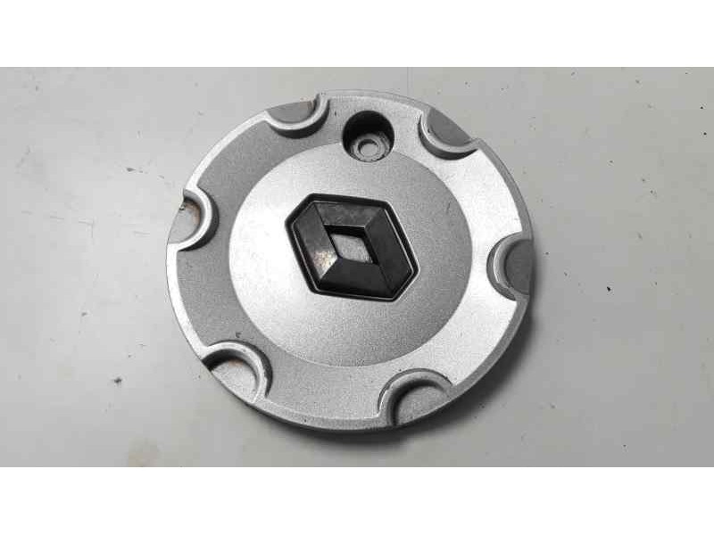 Recambio de tapacubos para renault megane ii berlina 3p referencia OEM IAM 8200134772  