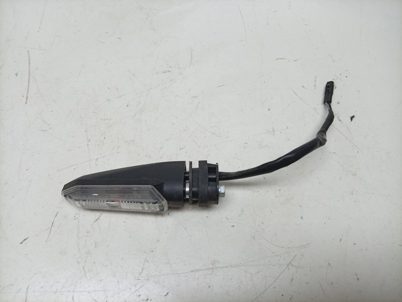 Recambio de piloto trasero derecho para honda forza forza 750 (rh11) referencia OEM IAM  33600MKTD01 