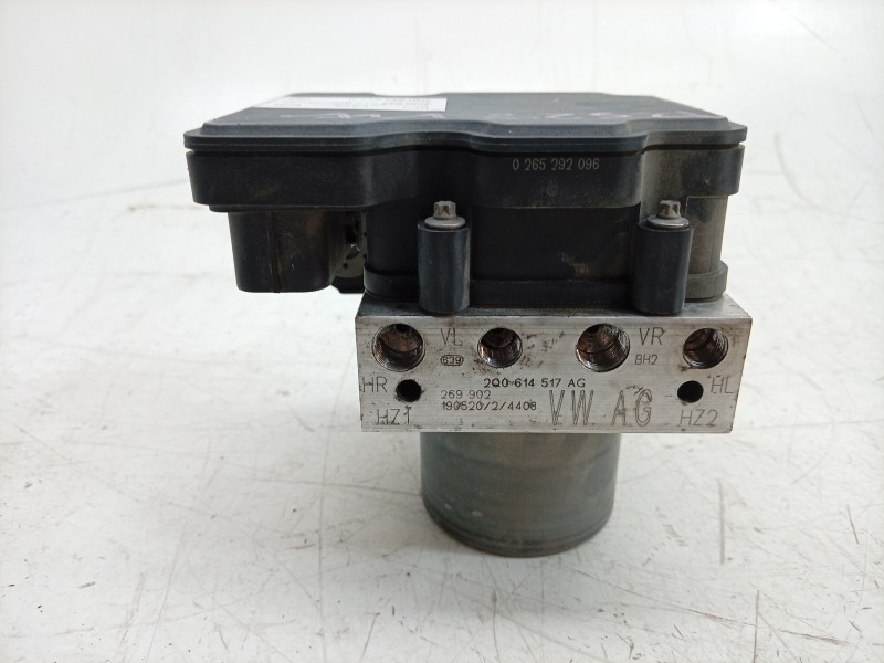 Recambio de abs para volkswagen polo vi (aw1, bz1, ae1) 1.0 tsi referencia OEM IAM  2Q0614517AG 