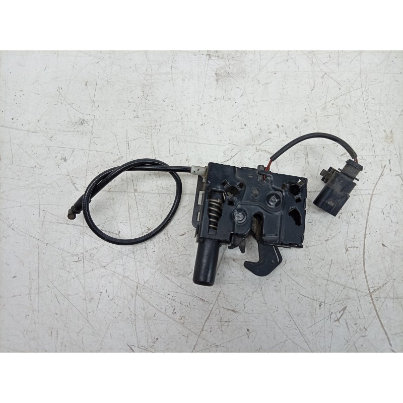 Recambio de cerradura capo para volkswagen polo vi (aw1, bz1, ae1) 1.0 tsi referencia OEM IAM  8S0823509B DLF710D37HQ