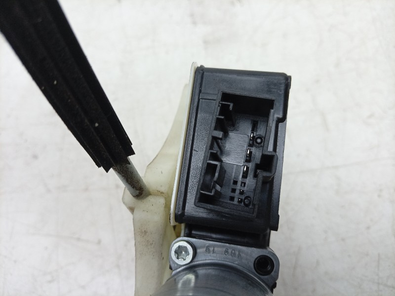 Recambio de mando elevalunas trasero derecho para volkswagen polo vi (aw1, bz1, ae1) 1.0 tsi referencia OEM IAM 5G0959855R 5G095