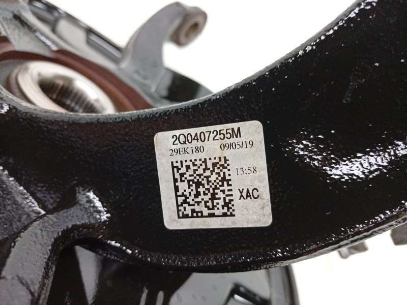 Recambio de mangueta delantera izquierda para volkswagen polo vi (aw1, bz1, ae1) 1.0 tsi referencia OEM IAM  2Q0407255M 