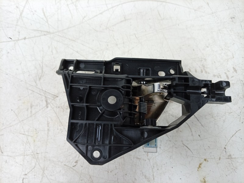 Recambio de maneta interior trasera izquierda para jaguar xj (x351) 3.0 sdv6 referencia OEM IAM  EW9322601AA 