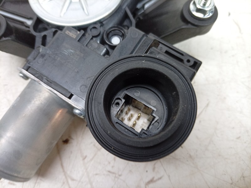 Recambio de elevalunas delantero derecho para toyota yaris (_p21_, _pa1_, _ph1_) 1.5 hybrid (mxph11) referencia OEM IAM  69801K0