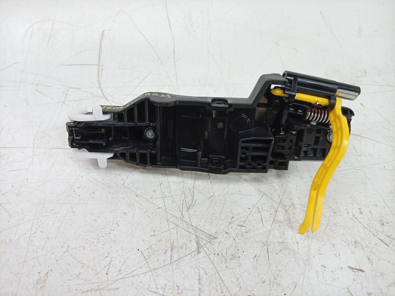 Recambio de maneta exterior trasera derecha para toyota yaris (_p21_, _pa1_, _ph1_) 1.5 hybrid (mxph11) referencia OEM IAM 69211