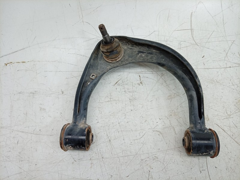 Recambio de brazo suspension superior delantero derecho para toyota hilux (gun1) doble cabina dlx 4x4 referencia OEM IAM  486100