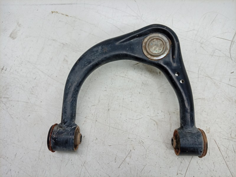 Recambio de brazo suspension superior delantero derecho para toyota hilux (gun1) doble cabina dlx 4x4 referencia OEM IAM  486100