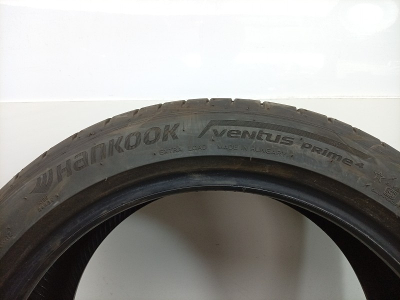 Recambio de neumatico para mini cooper c referencia OEM IAM  2154517 