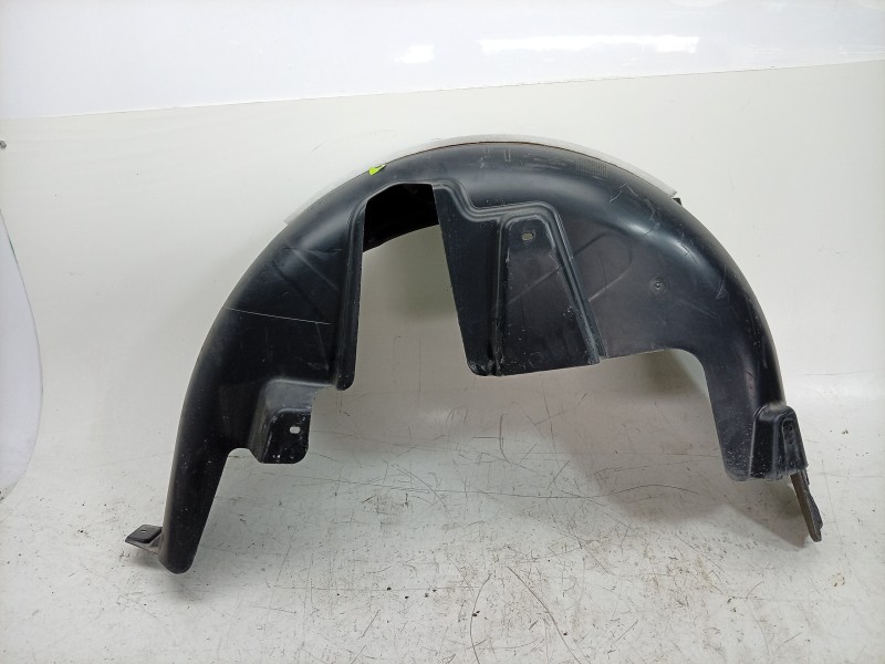 Recambio de paso rueda trasero izquierdo para volkswagen t-roc (a11, d11) 1.0 tsi referencia OEM IAM  2GA810971 