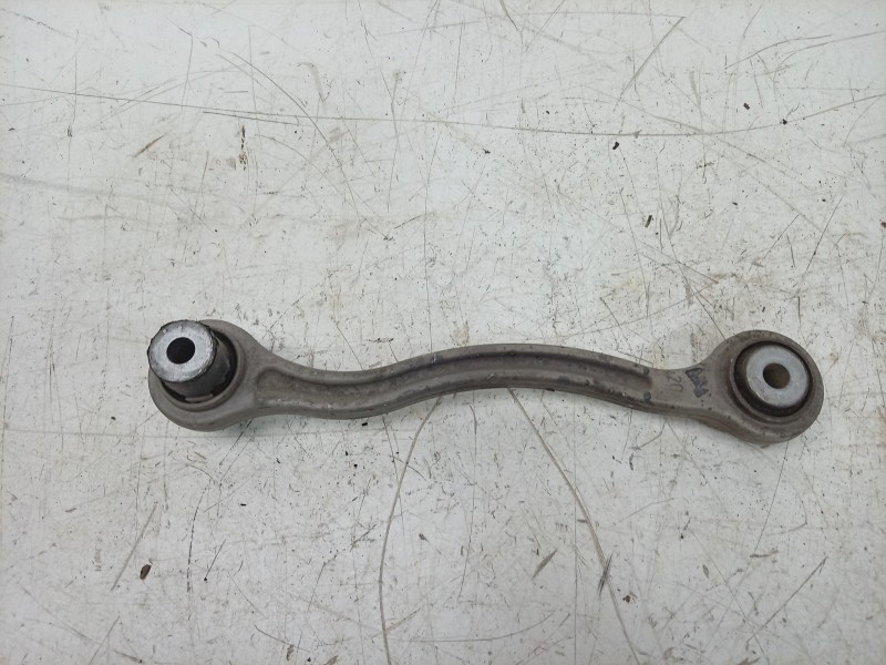 Recambio de brazo suspension inferior trasero izquierdo para mercedes-benz clase c (w204) coupe 2.1 cdi cat referencia OEM IAM  
