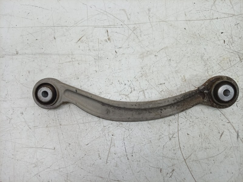 Recambio de brazo suspension inferior trasero derecho para mercedes-benz clase c (w204) coupe 2.1 cdi cat referencia OEM IAM 204