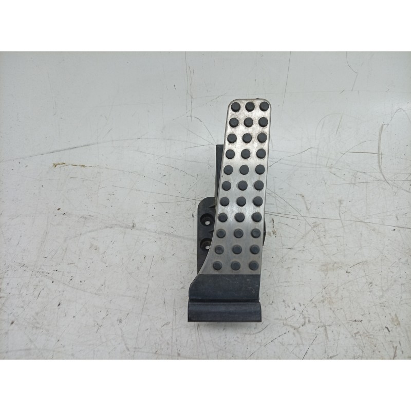 Recambio de potenciometro pedal para mercedes-benz clase c (w204) coupe 2.1 cdi cat referencia OEM IAM  A2043000204 