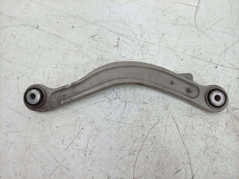 Recambio de brazo suspension superior trasero derecho para mercedes-benz clase c (w204) coupe 2.1 cdi cat referencia OEM IAM  20