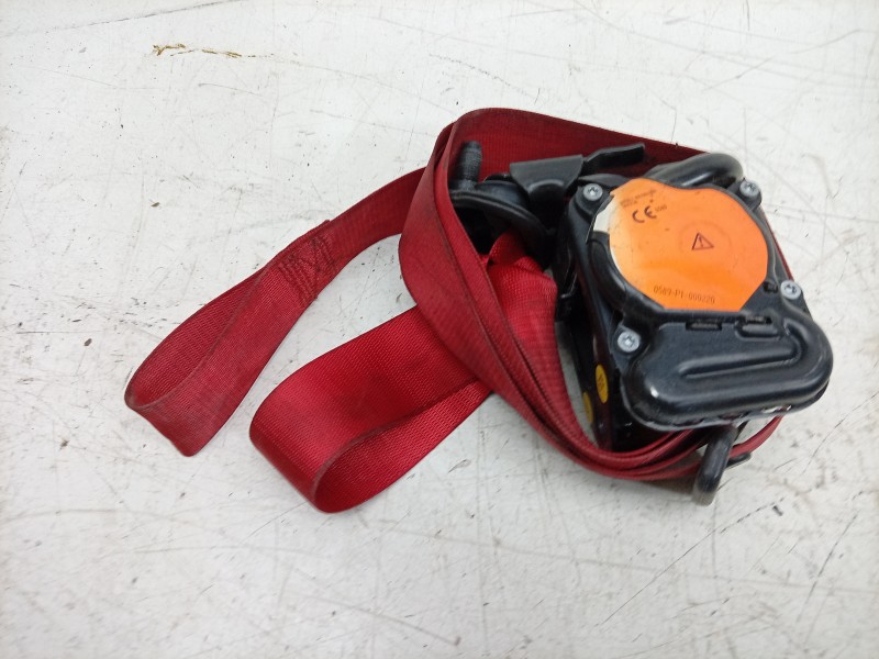 Recambio de cinturon seguridad delantero izquierdo para mercedes-benz clase c (w204) coupe 2.1 cdi cat referencia OEM IAM  0589P