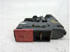 CAJA RELES / FUSIBLES A2045403650 