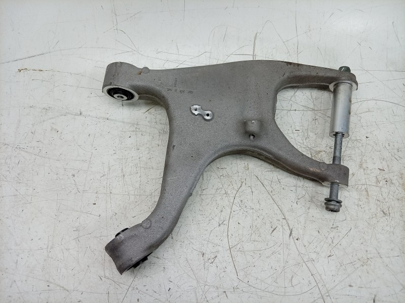Recambio de brazo suspension inferior trasero izquierdo para porsche macan (95b) 3.0 s referencia OEM IAM  8R0505311F 