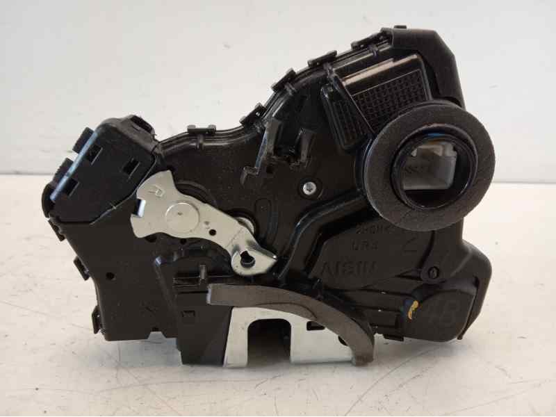 Recambio de cerradura puerta delantera derecha para toyota auris 1.2 16v turbo cat referencia OEM IAM   