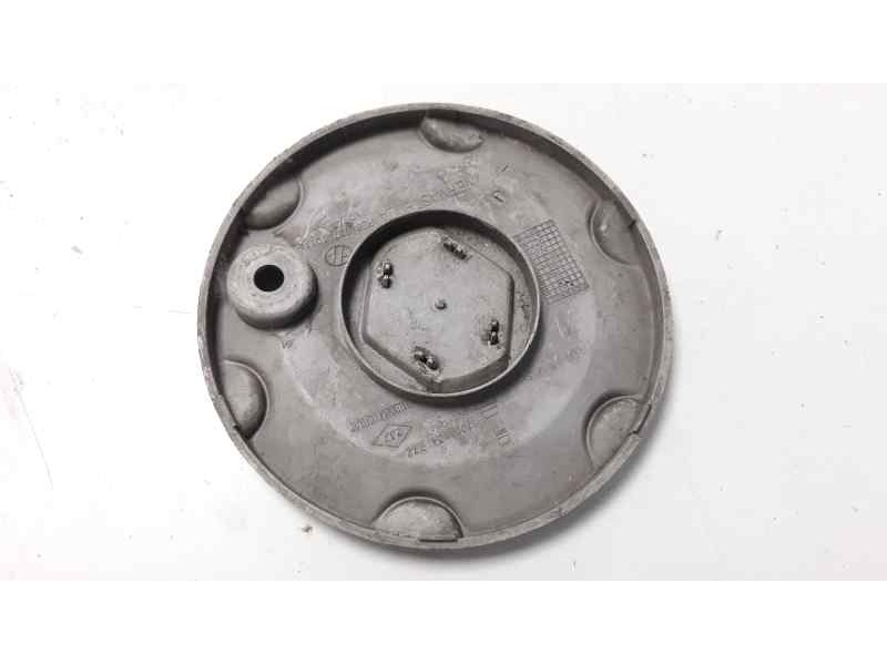 Recambio de tapacubos para renault megane ii berlina 3p referencia OEM IAM 8200134772  