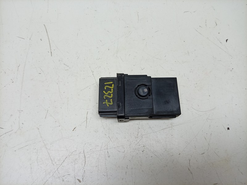 Recambio de centralita luces para bmw c c 400 x referencia OEM IAM  8406735 
