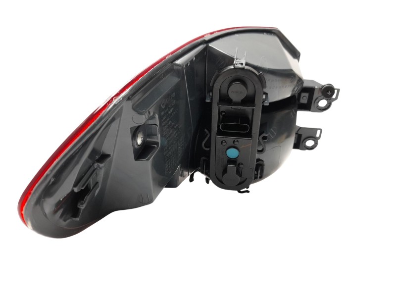 Recambio de piloto trasero derecho para bmw serie x1 (f48) referencia OEM IAM  63217350716 103F06381772/16204812/2140544