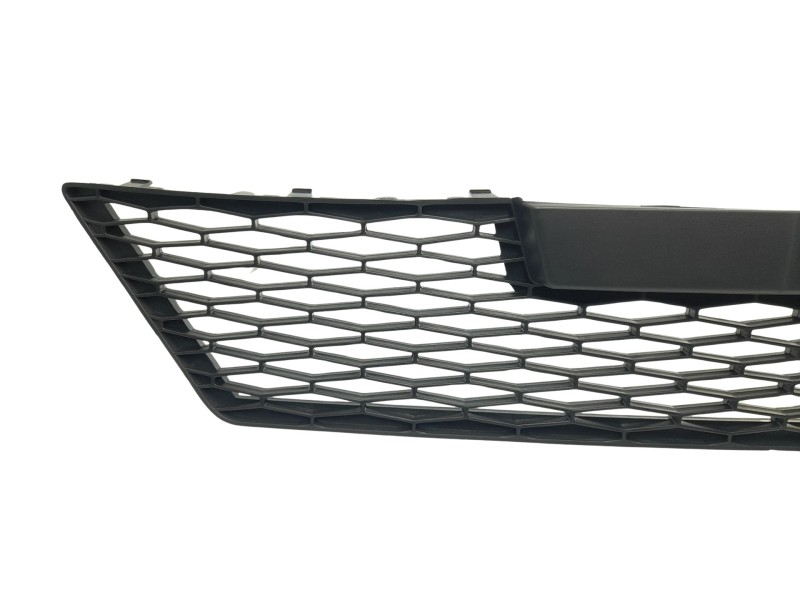 Recambio de rejilla paragolpes central para seat leon (1p1) referencia OEM IAM  1P0853667C9B9 107212504/9021095/ST4242120