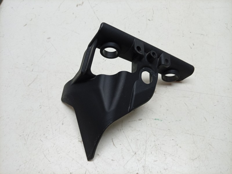 Recambio de moldura para ktm 890 smt referencia OEM IAM  A61008024050 