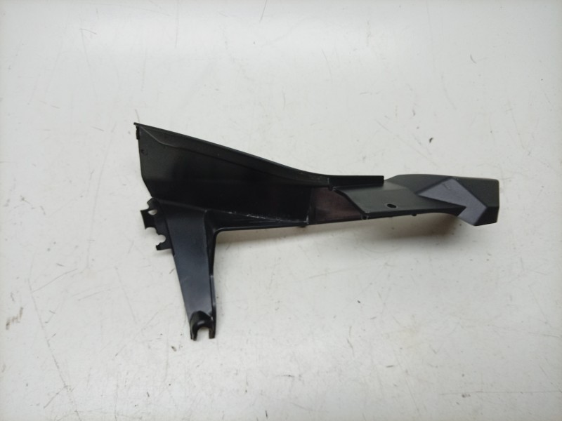 Recambio de tija para ktm 890 smt referencia OEM IAM  A61008024000 